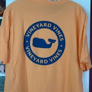 Vineyard Vines T-shirt